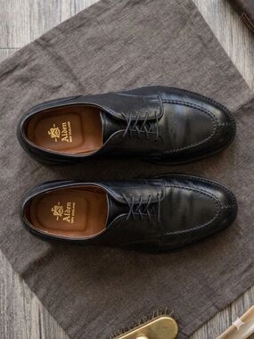 Alden Black Leather Derby Shoes